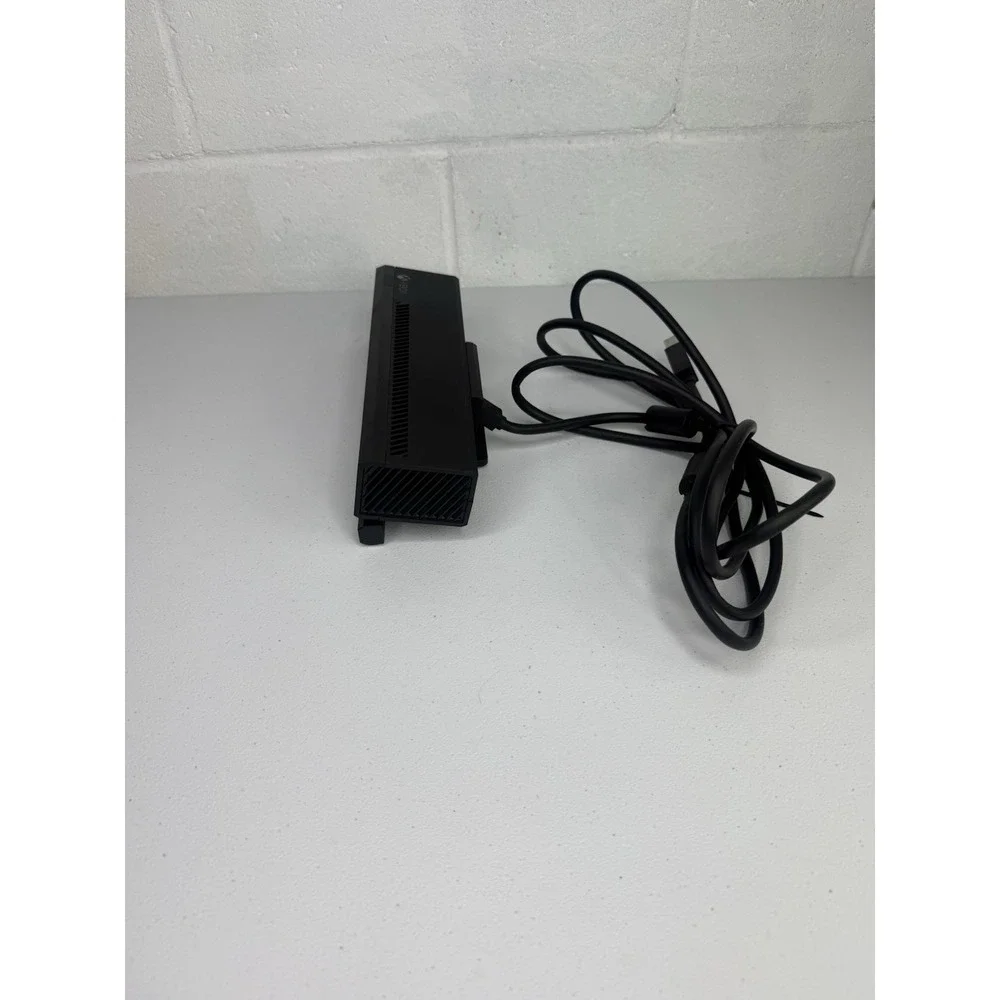 Microsoft Xbox One Kinect Sensor Camera Wired w/ Cable for Xbox One Black